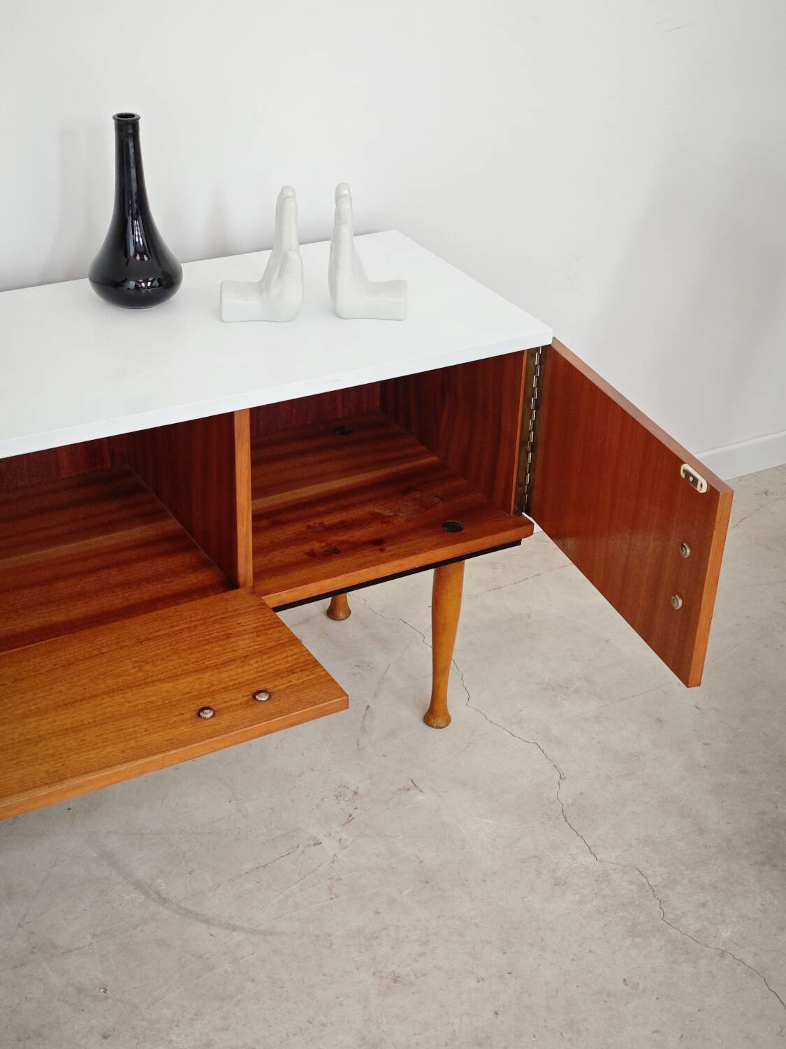 Ancienne meuble coiffeuse style scandinave 1960