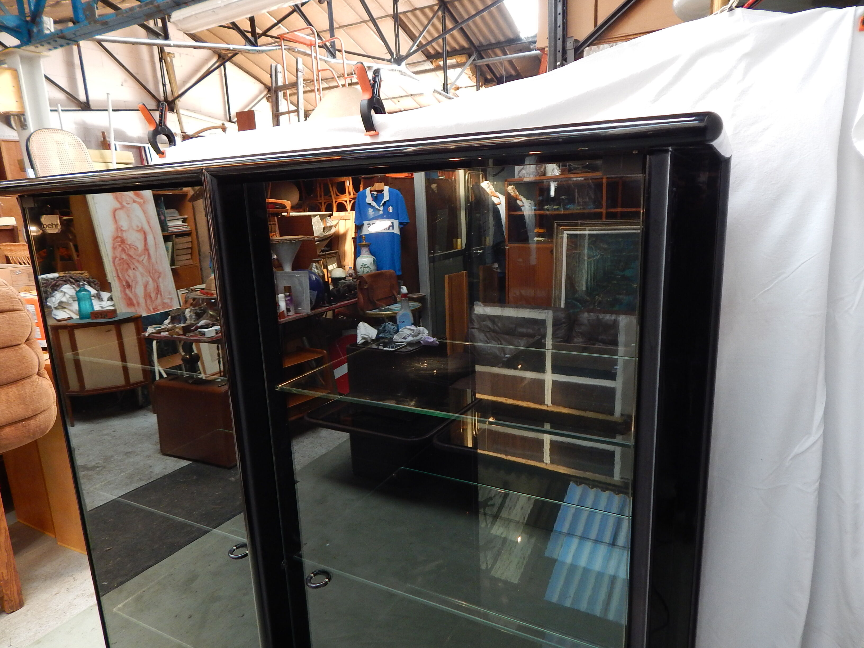 Vitrine laqué noir design Behr années 80
