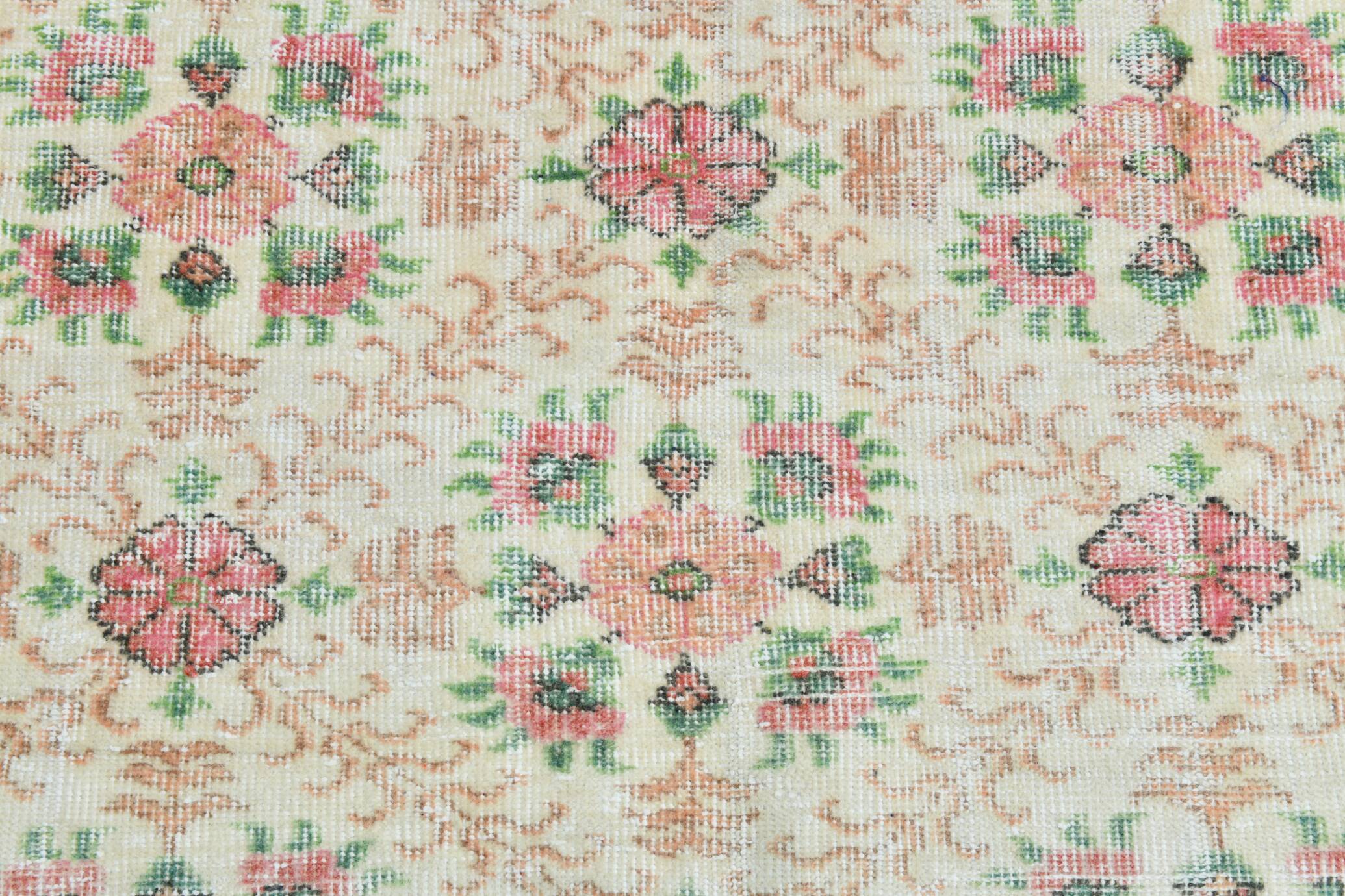 6x10 Vintage Beige & Powder Pink Floral Handmade Vintage Rug, 186x295 Cm