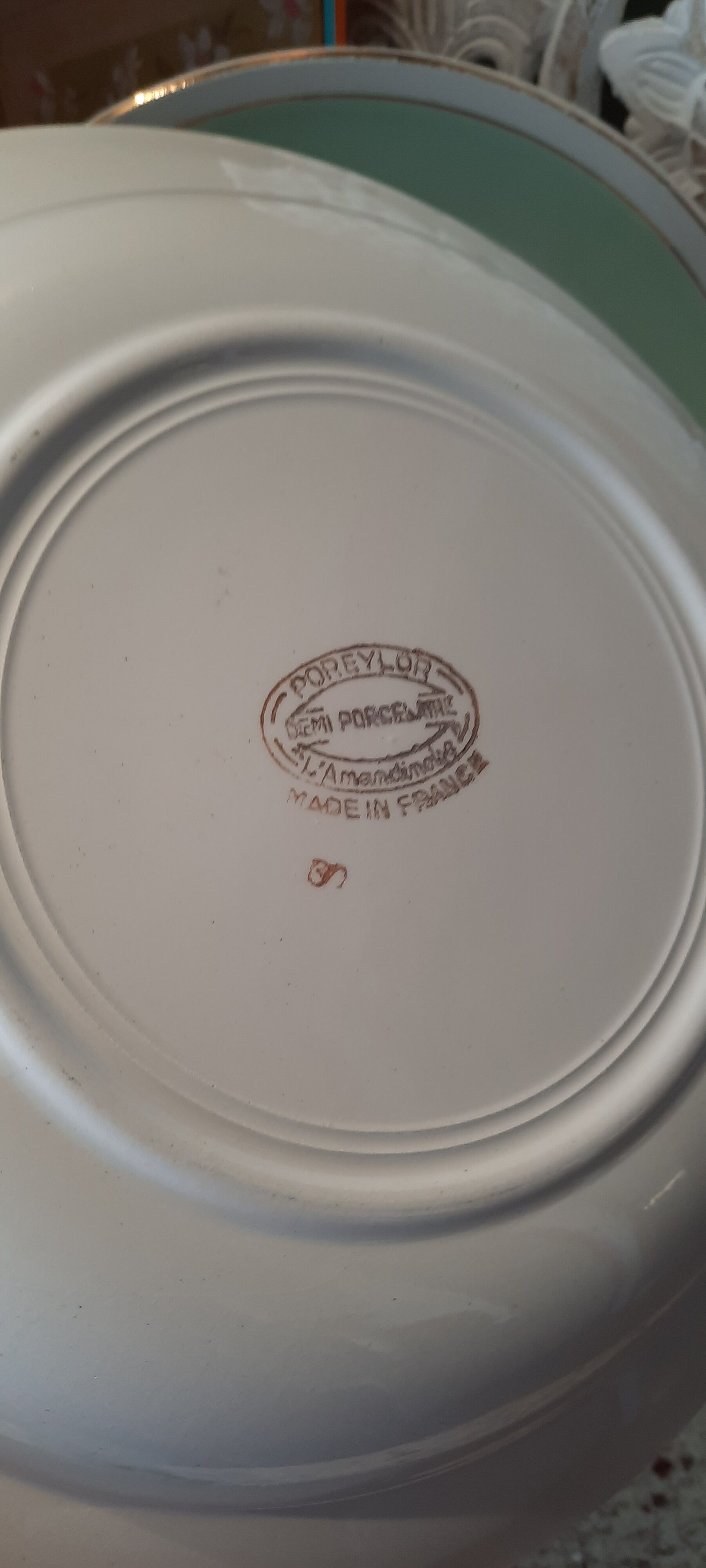 Set of 2 serving dishes half porcelain old L Amandinoise