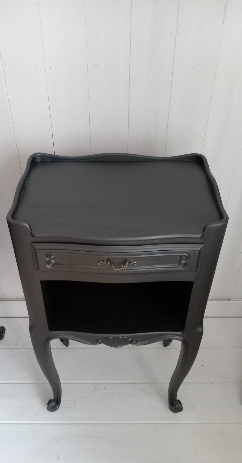Pair of bedside tables