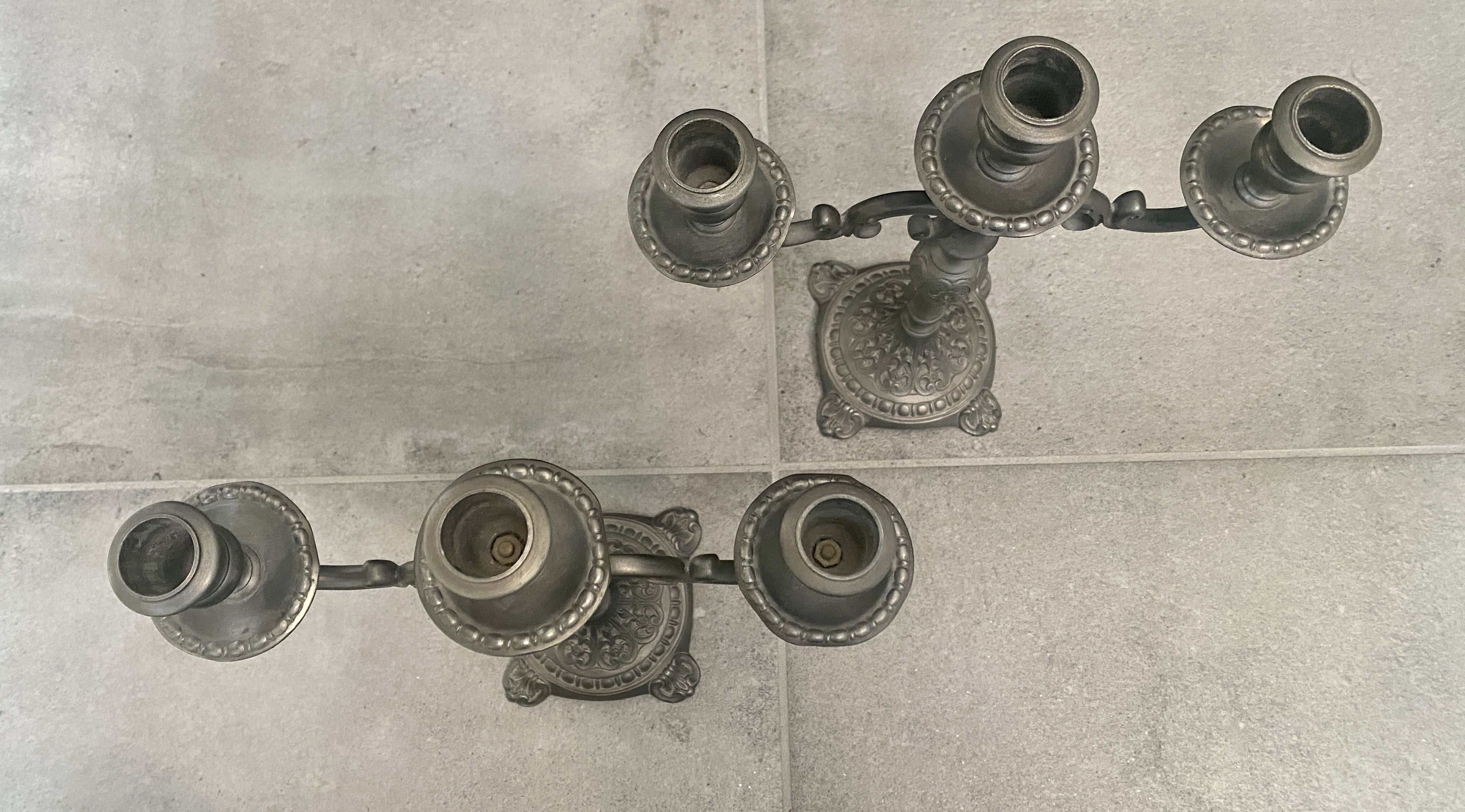 Pair of pewter candle holders - Made in Italy - 70s
