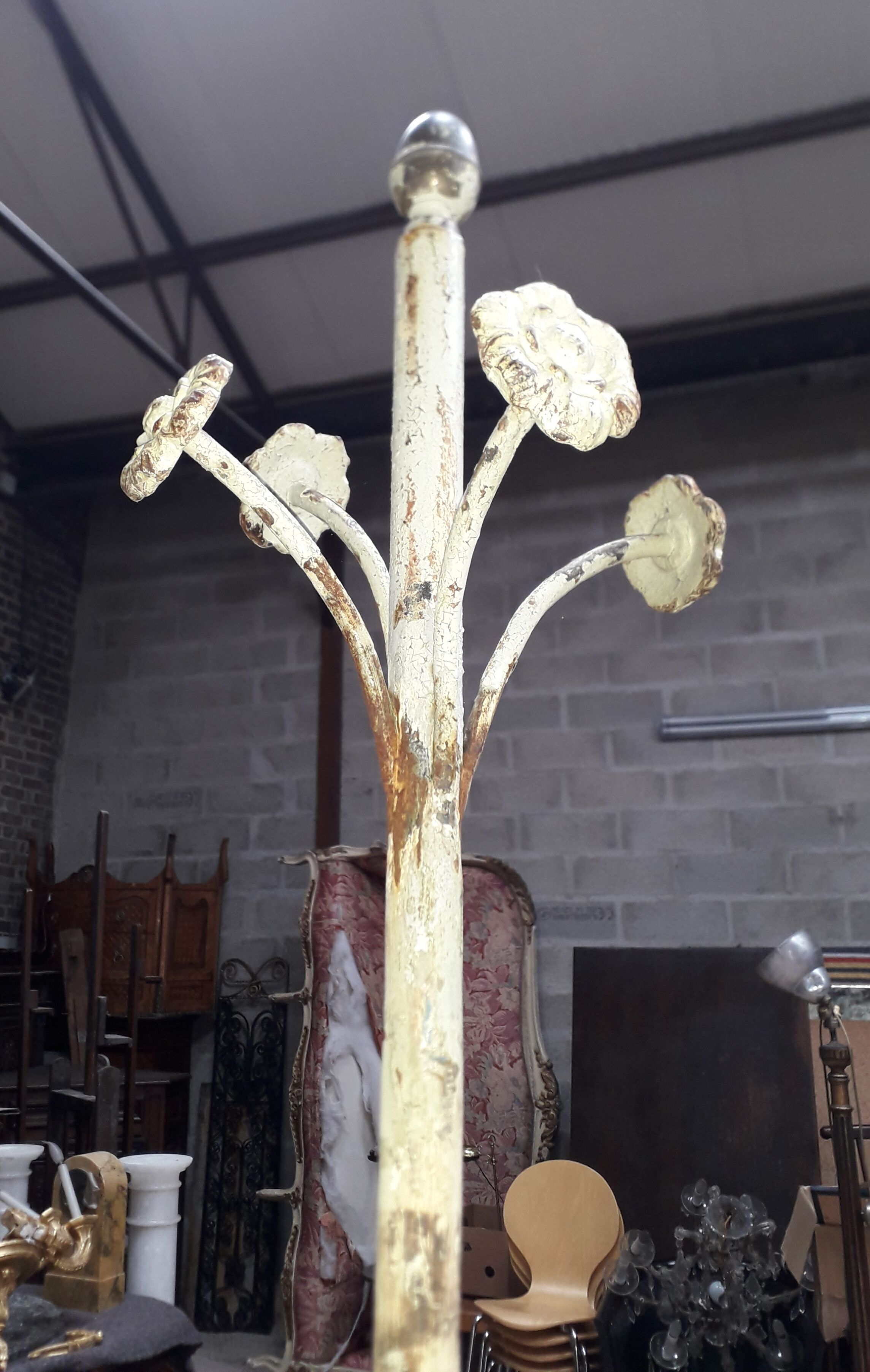 Porte manteau 1900 en metal