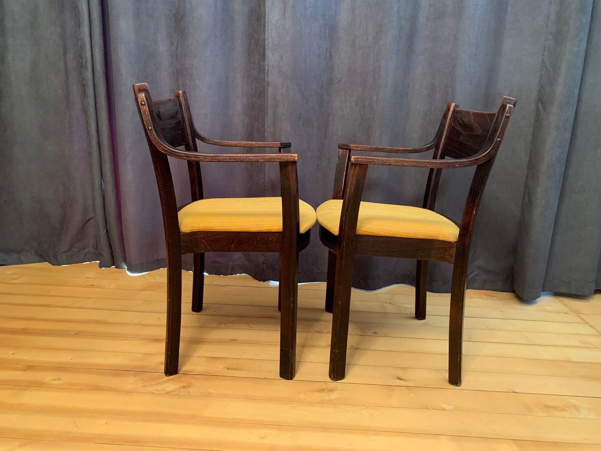 Quatre chaises Gemla Möbler AB Suède 1981