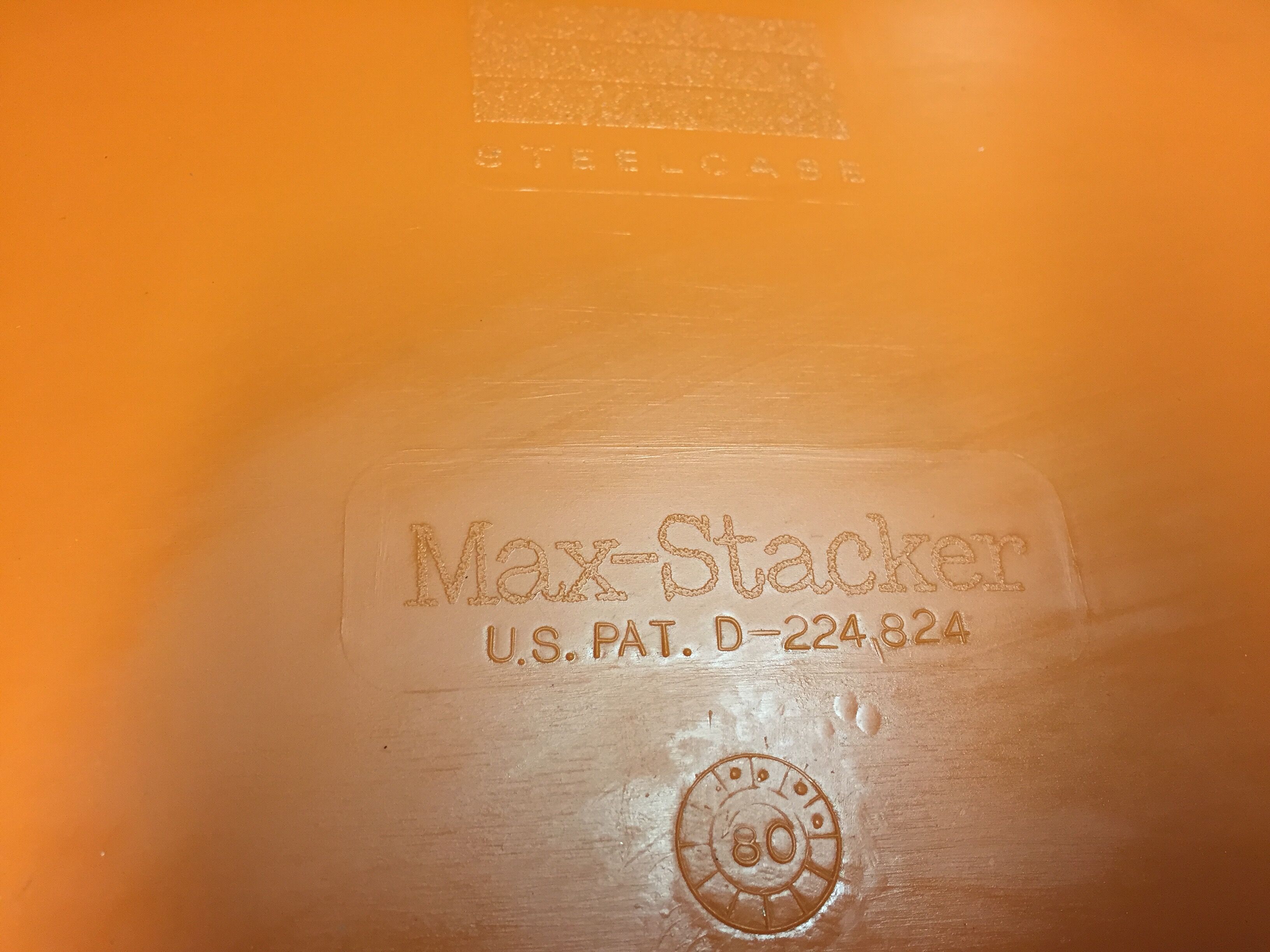 Chaises vintage signées Max-Stacker édition Steelcase des années 1970s