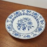Maestricht earthenware dish, Dresden model