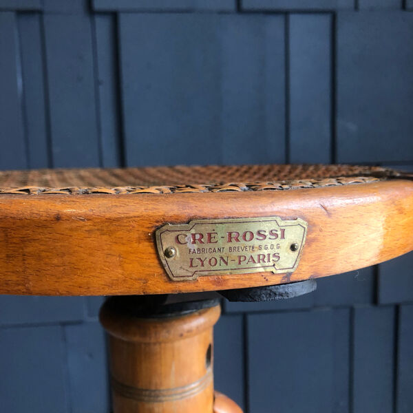 Chaise haute cannée pour enfant