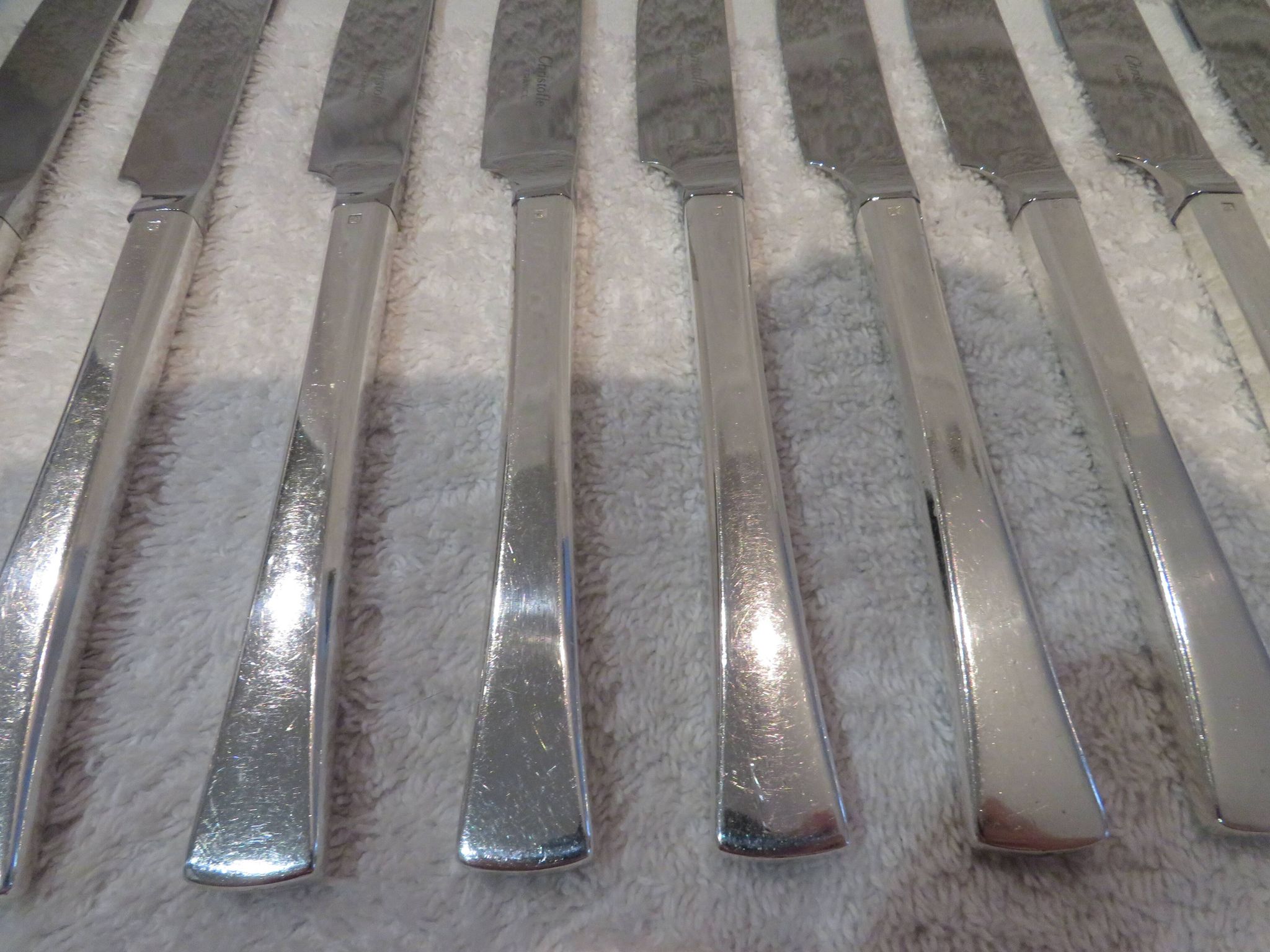 12 Christofle Concorde silver plated dessert knives, 19cm