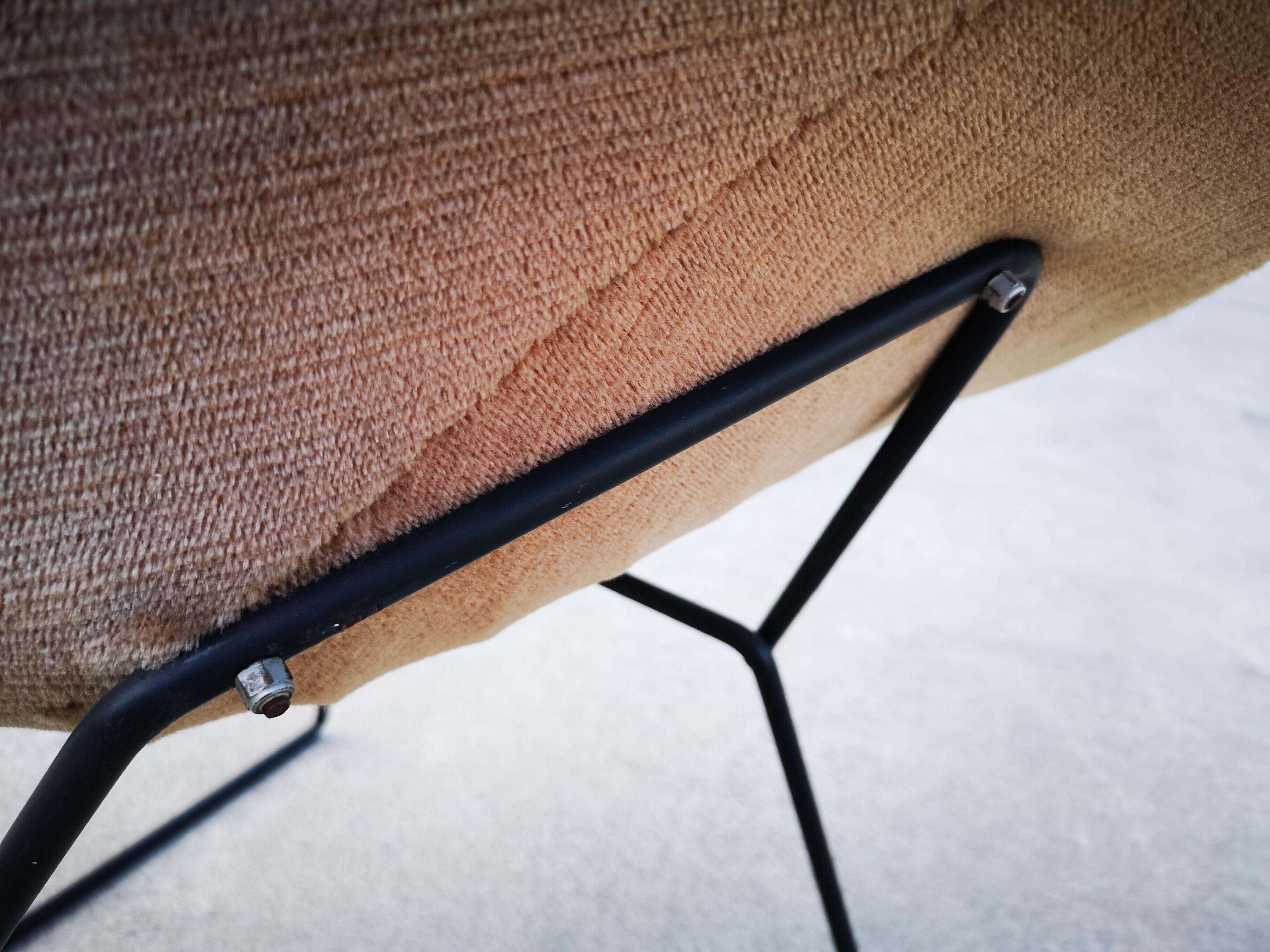 Diamond armchair by Bertoia Harry