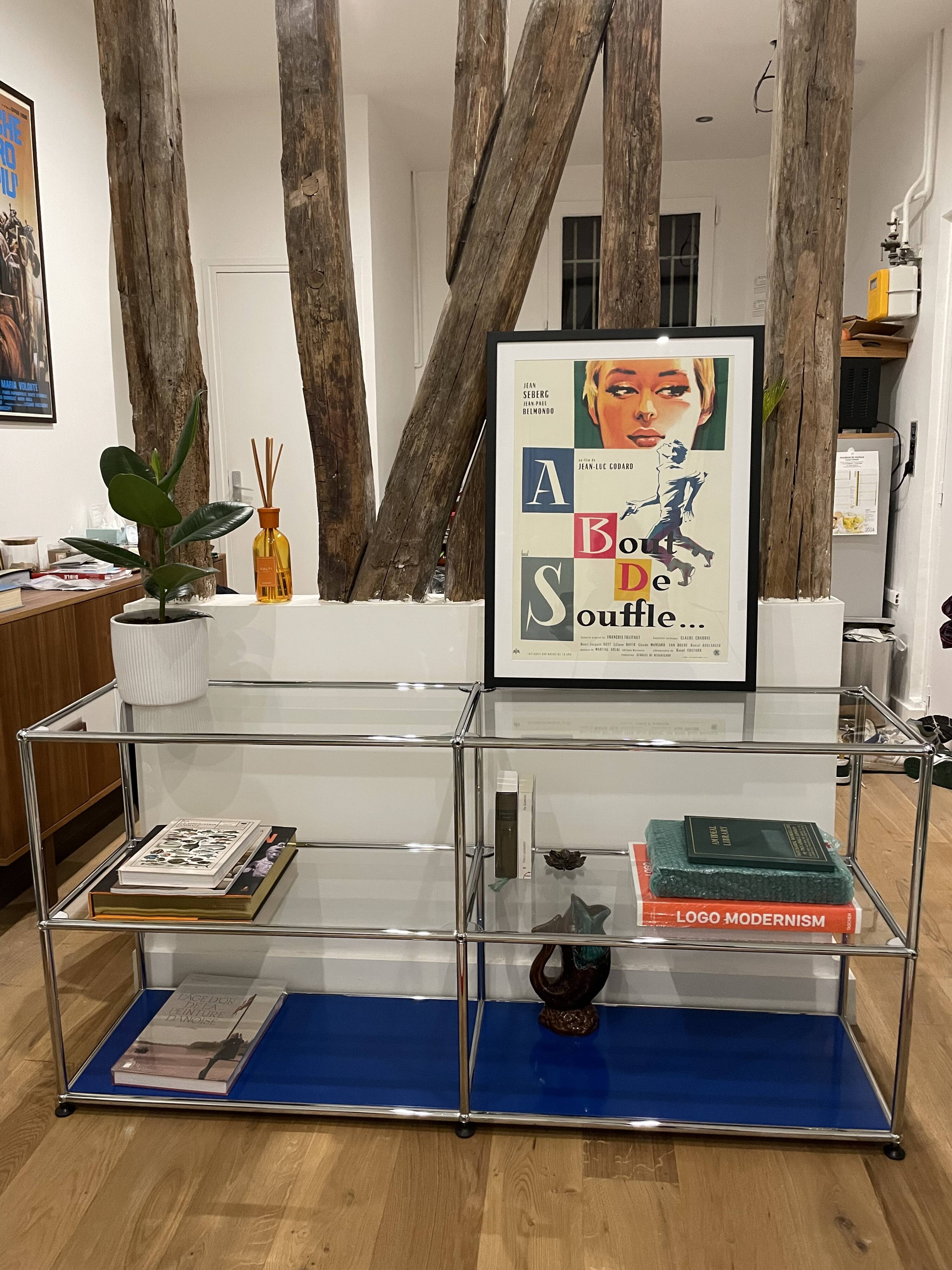 USM Haller display cabinet