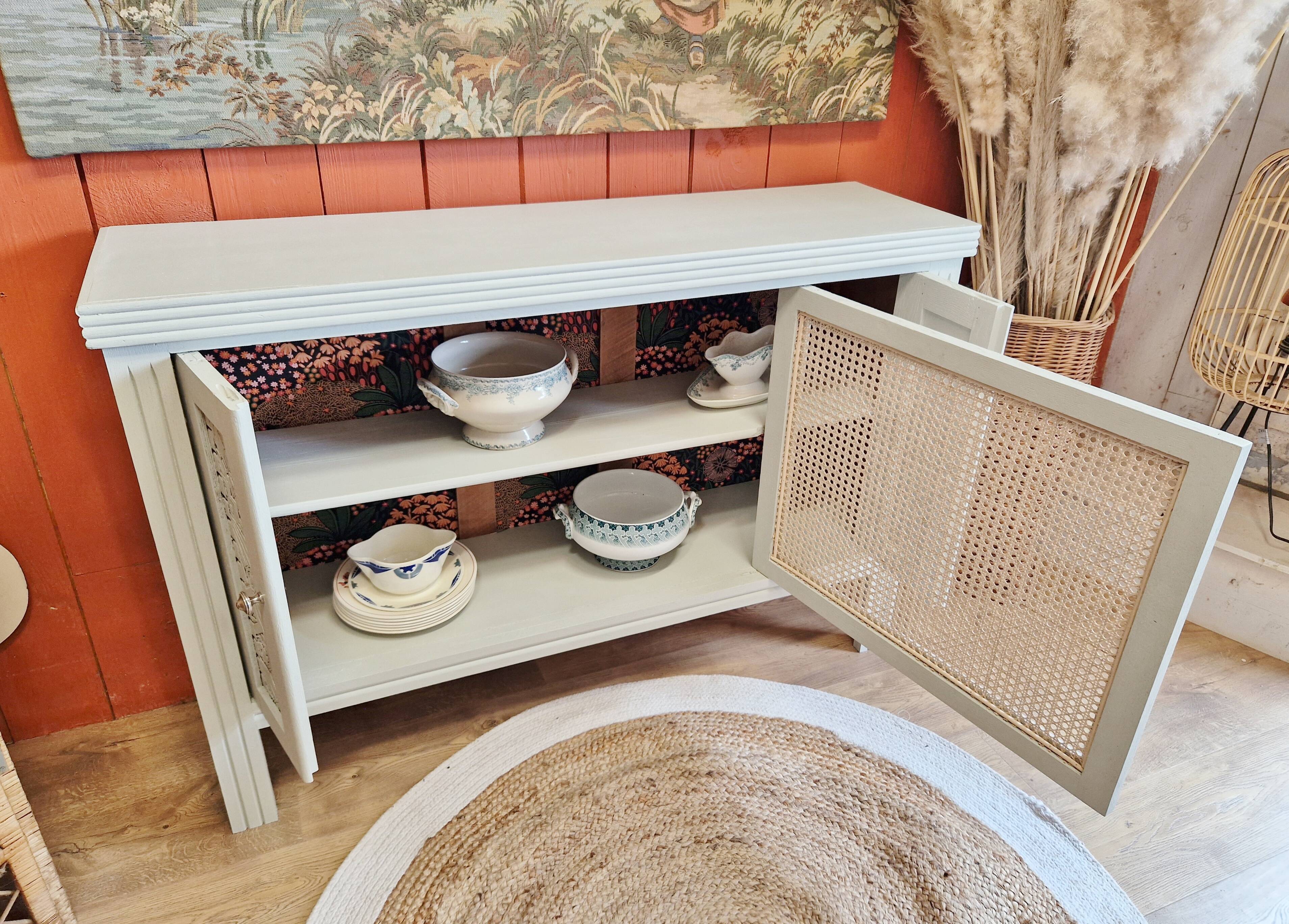 Buffet 3 portes en chêne style art déco relooké avec porte en cannage