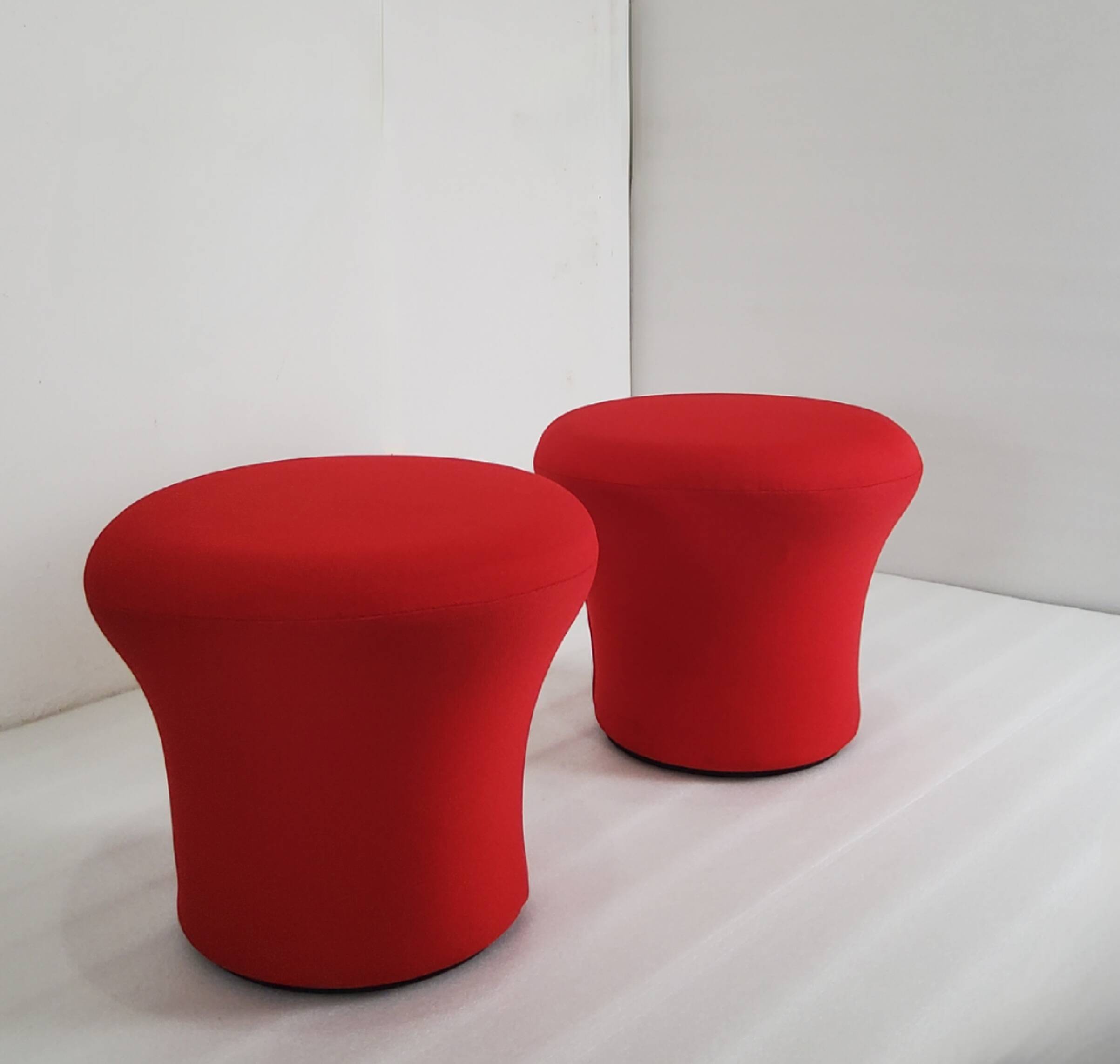 Poufs Mushroom par Pierre Paulin édité par ARTIFORT, 1970.