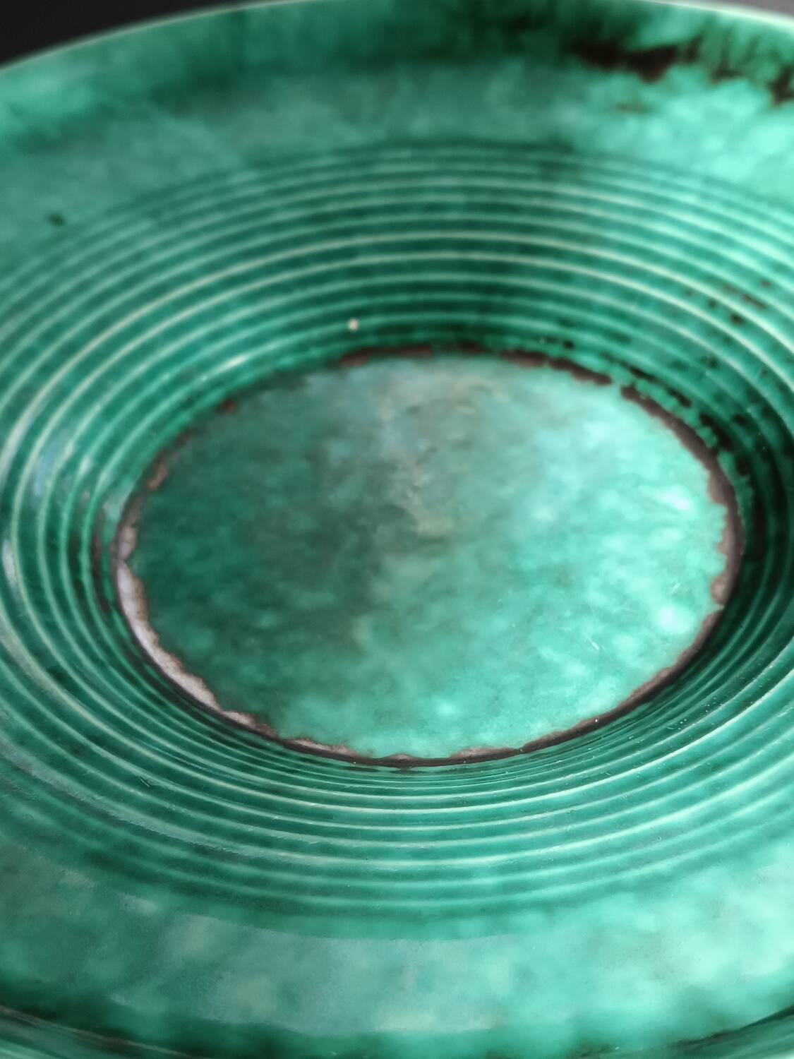 Villeroy and Boch Art Deco green ceramic bowl