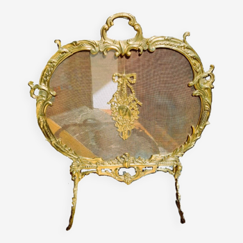 Fire screen, 19th century spark screen in gilded bronze