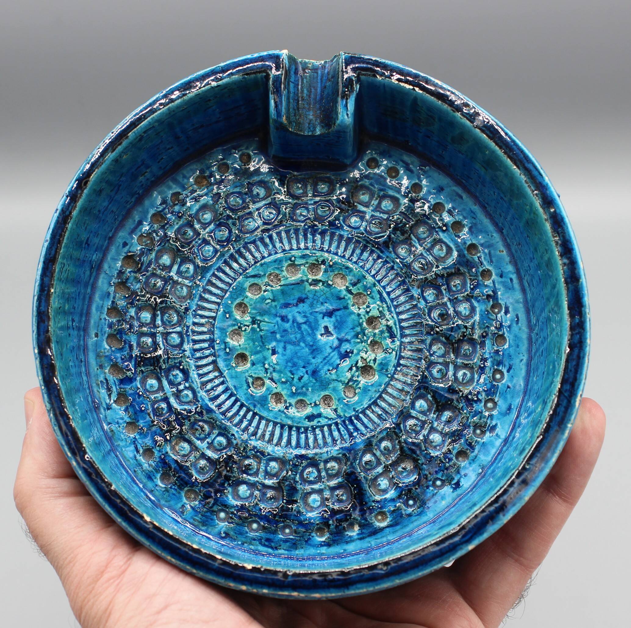 Vintage ashtray designed by Aldo Londi for Bitossi Italy