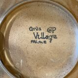 Set of 4 small Village Stoneware plates