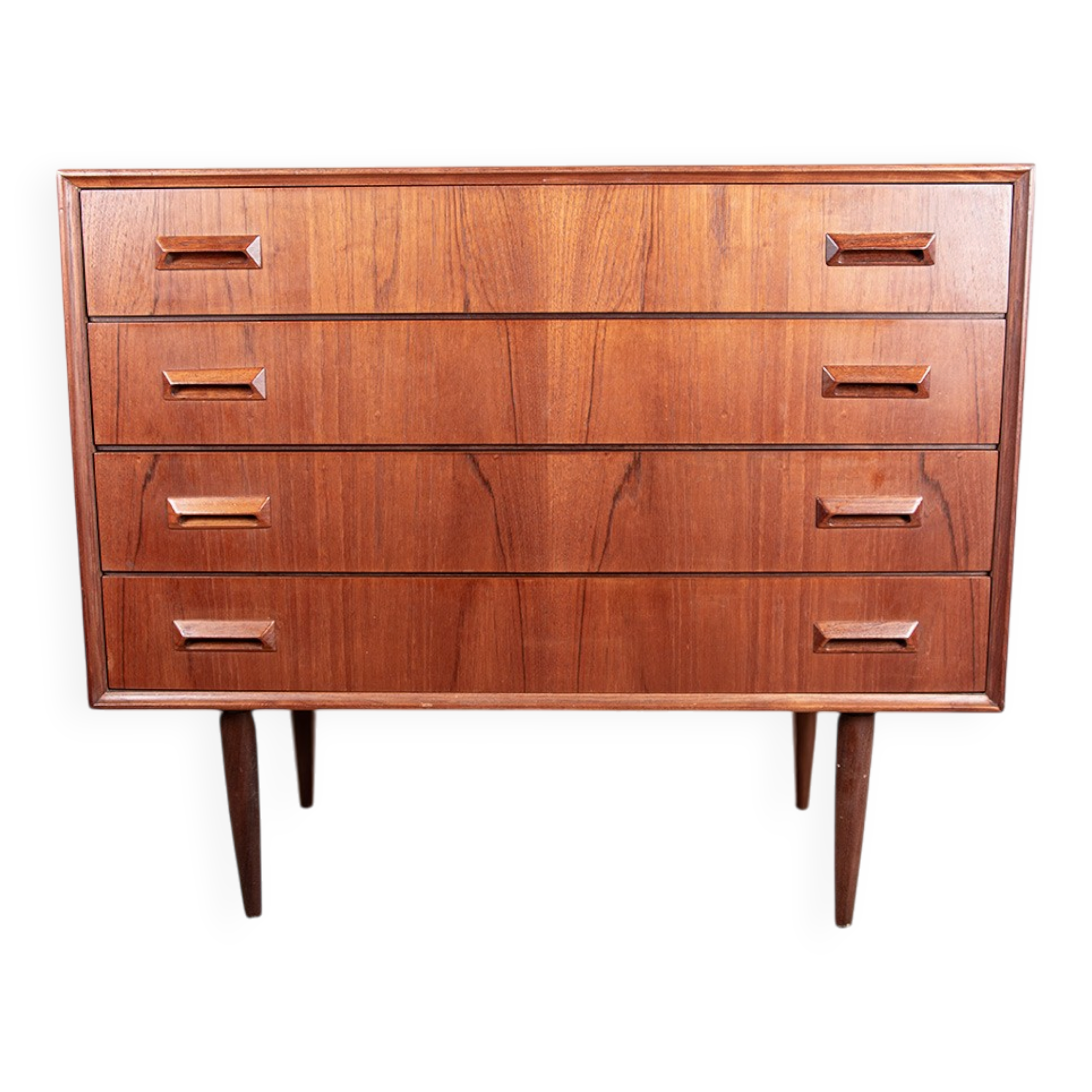 Danish teak chest of drawers, 4 drawers, by Borge Mogensen, Søborg Mobelfabrik.