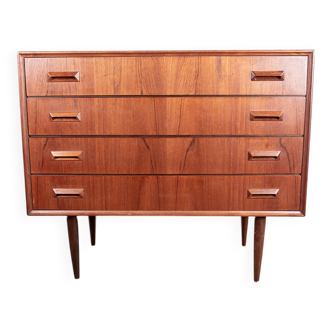 Danish teak chest of drawers, 4 drawers, by Borge Mogensen, Søborg Mobelfabrik.