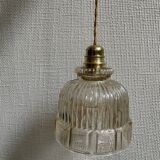 Molded glass suspension