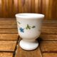 Lot de 4 coquetiers verre opalin blanc décor fleur bleu france vintage #a519