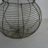 Egg basket in braided metal
