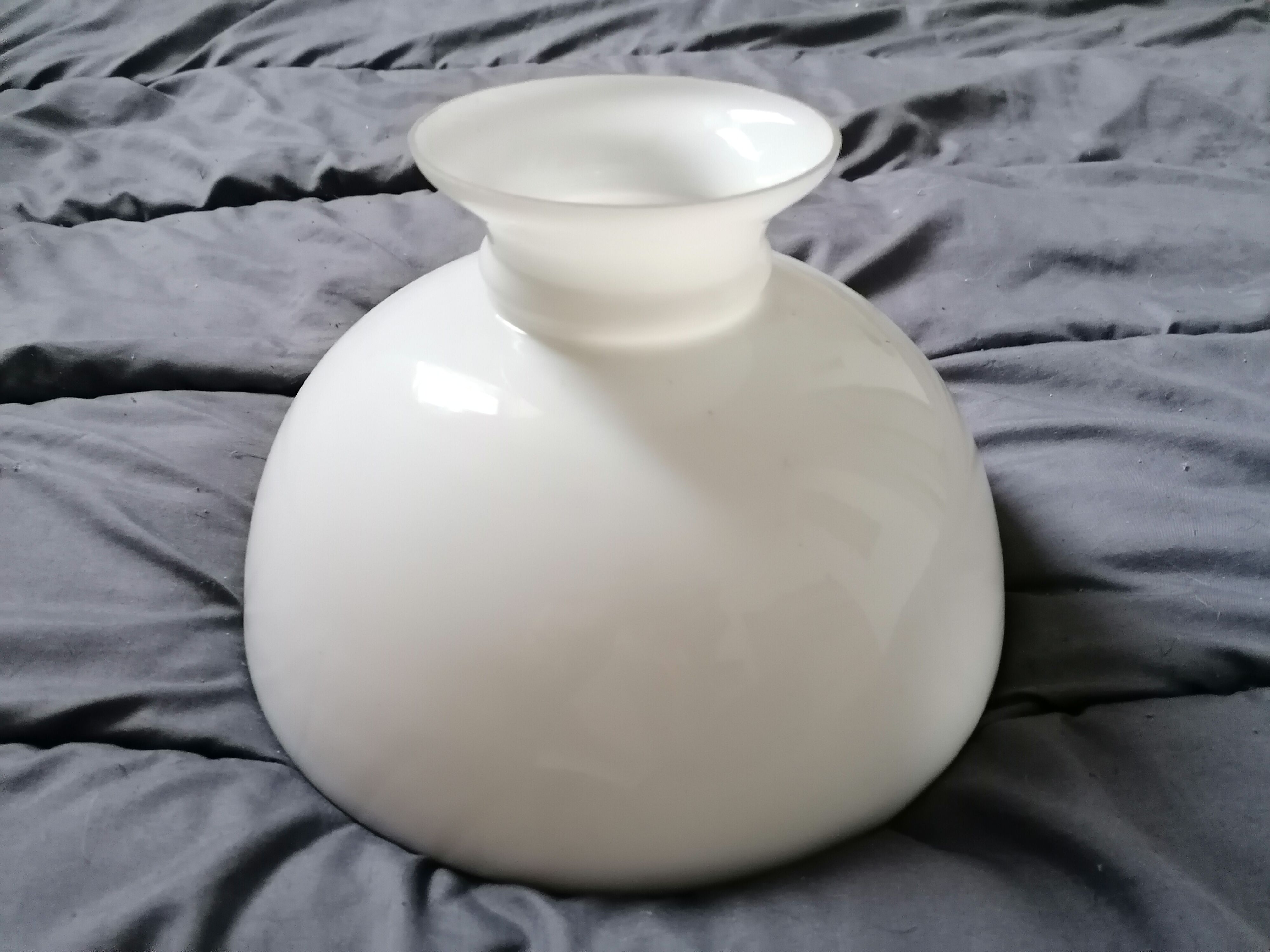 Globe opaline lampshade chandelier suspension lamp