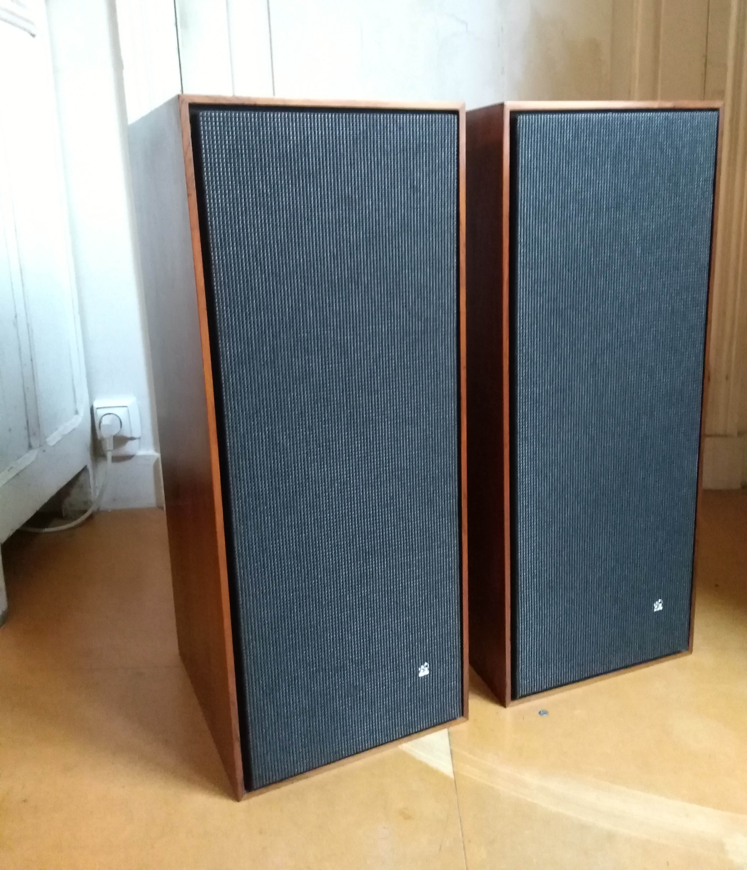 Beovox 2400 Bang & Olufsen speakers 1967