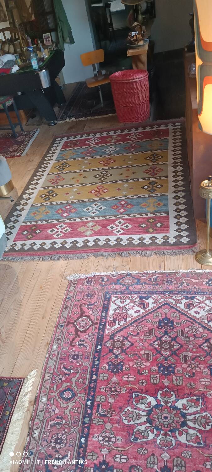 Kazakh oriental rug, vintage kilim from the 1930s. Handcrafted work.