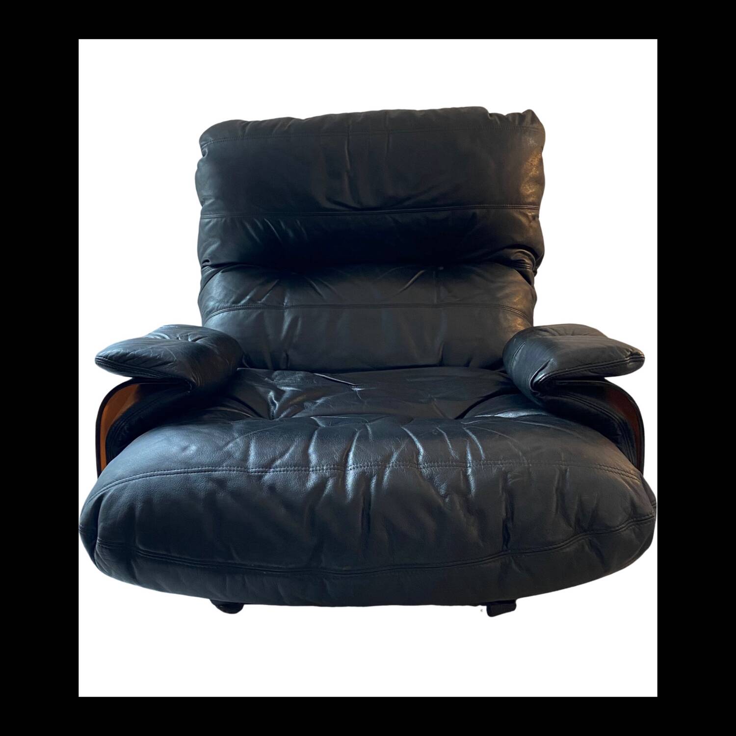 Michel Ducaroy Marsala armchair