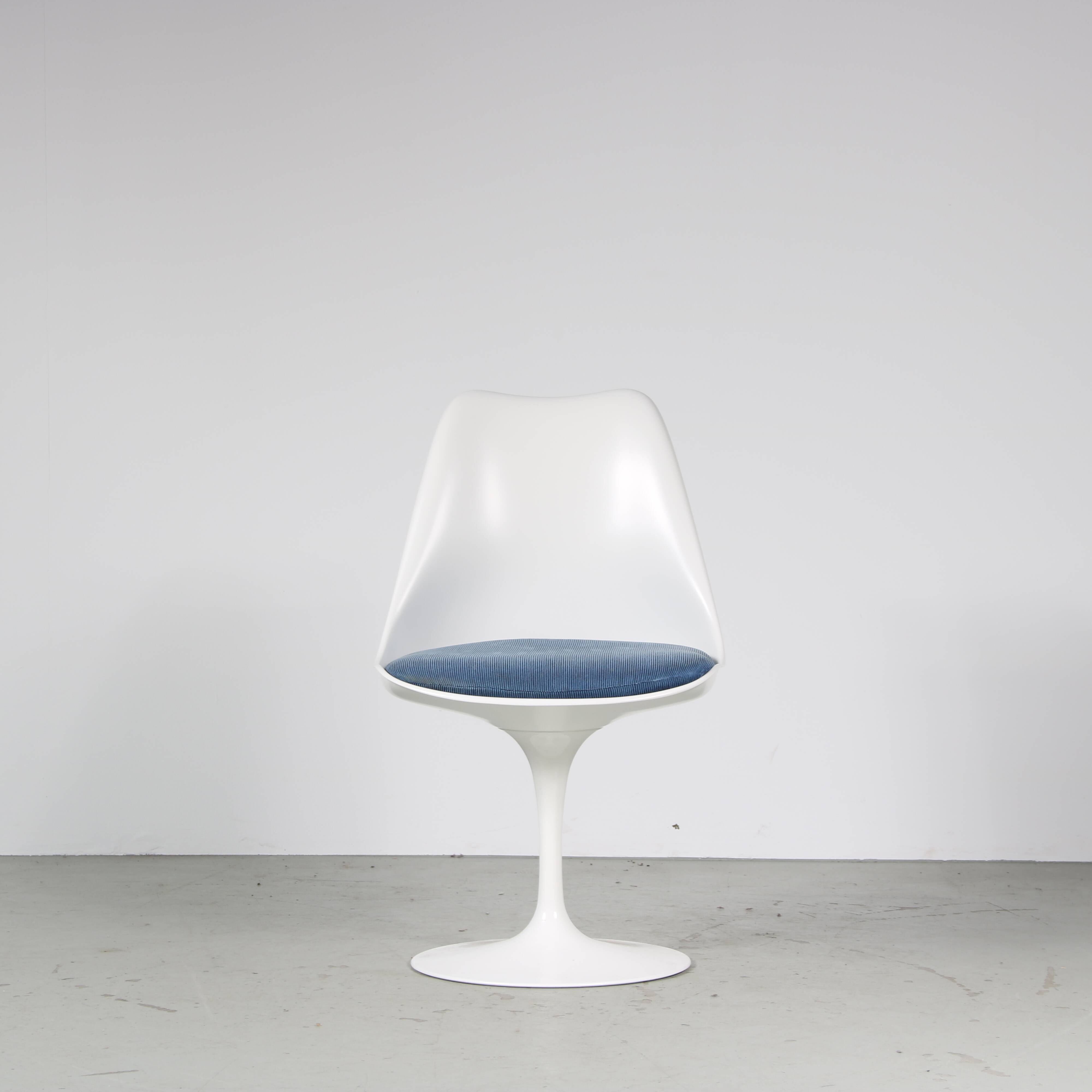 “Tulip” chairs by Eero Saarinen for Knoll International, USA 1960