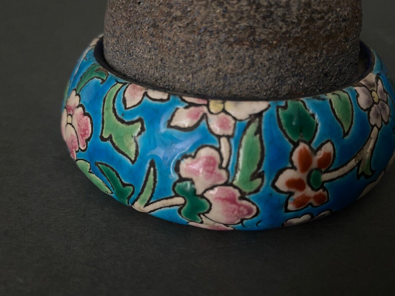 Pyrogen in Longwy XXth enamels with scraper