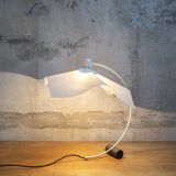 Lampada da tavolo modello "Area curva". di Mario Bellini per Artemide, Italia, 1974