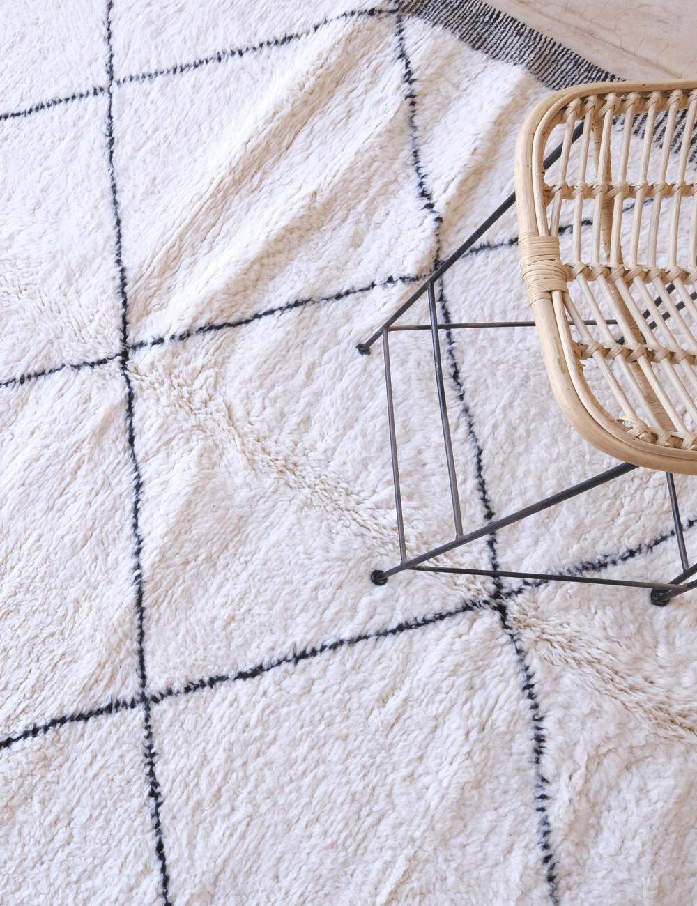 Moroccan Beni Ourain rug - 296 x 217 cm