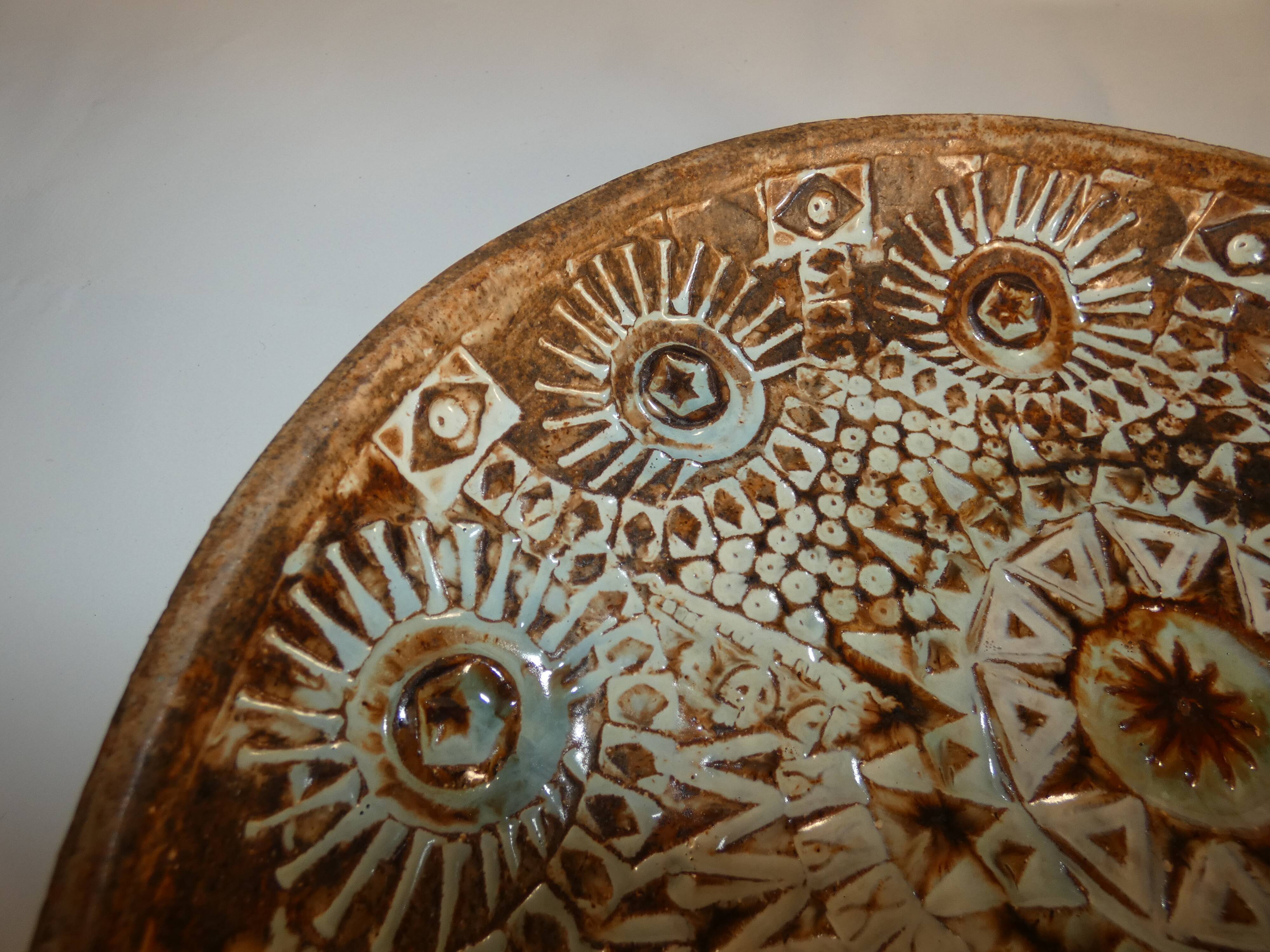 Pat and Joe Rowland Grand Plat Ceramic Scarified Sant-Vicens Perpignan 1970