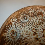 Pat and Joe Rowland Grand Plat Ceramic Scarified Sant-Vicens Perpignan 1970