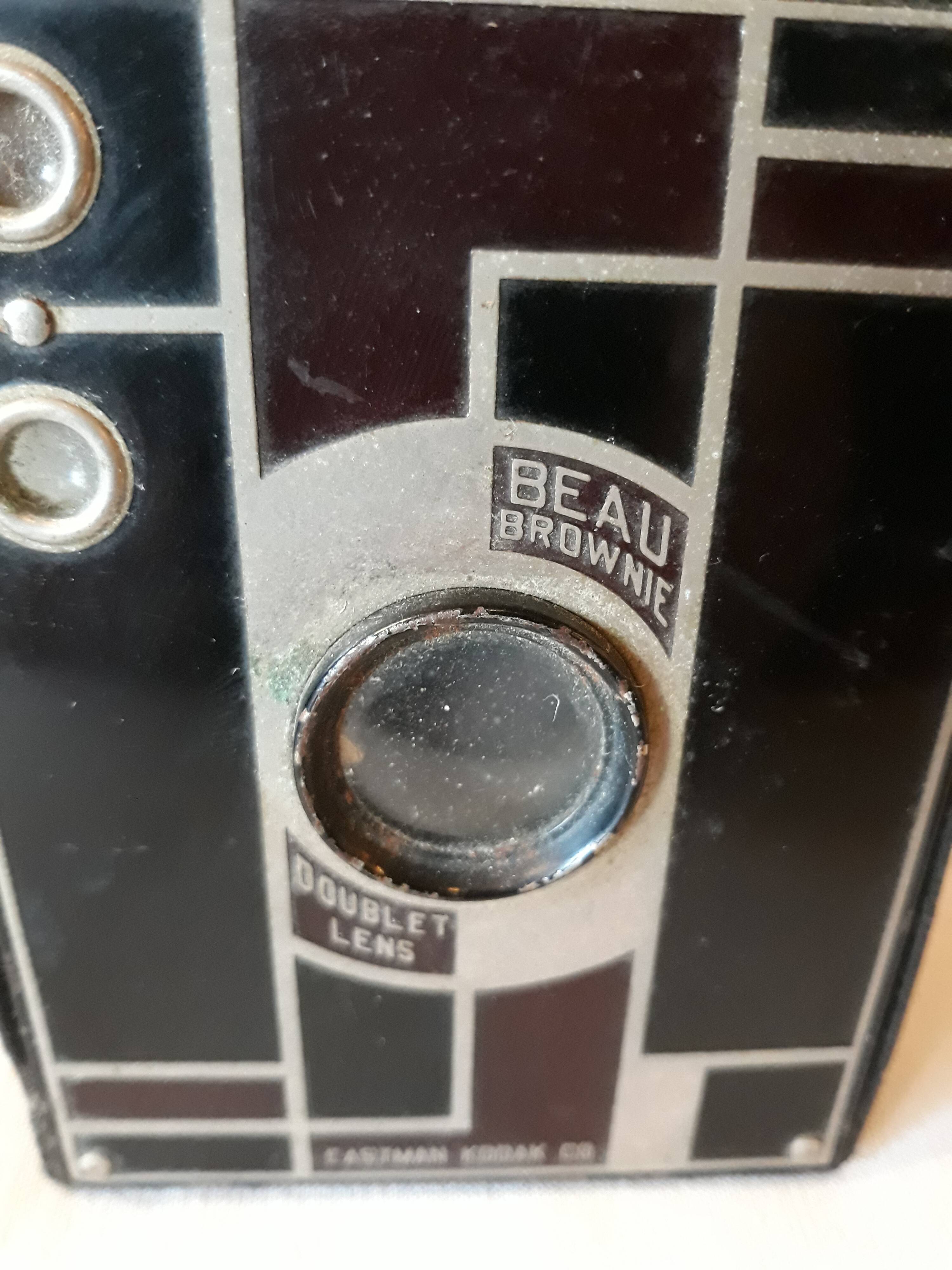 Kodak Beau Brownie Deco camera