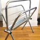Porte revue vintage chromé pliant années 70