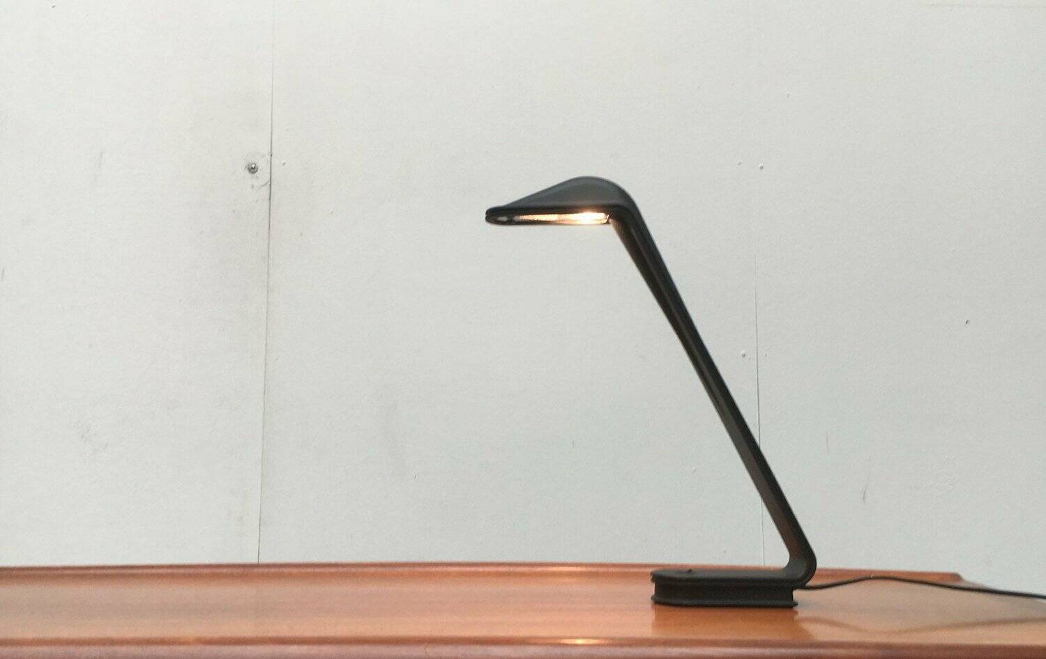 Louis table lamp model Rappe postmodern Danish by Alfred Homann for Louis Poulsen, 1980s.