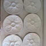 6 assiettes à huitres en porcelaine blanche de la manufacture pillivuyt
