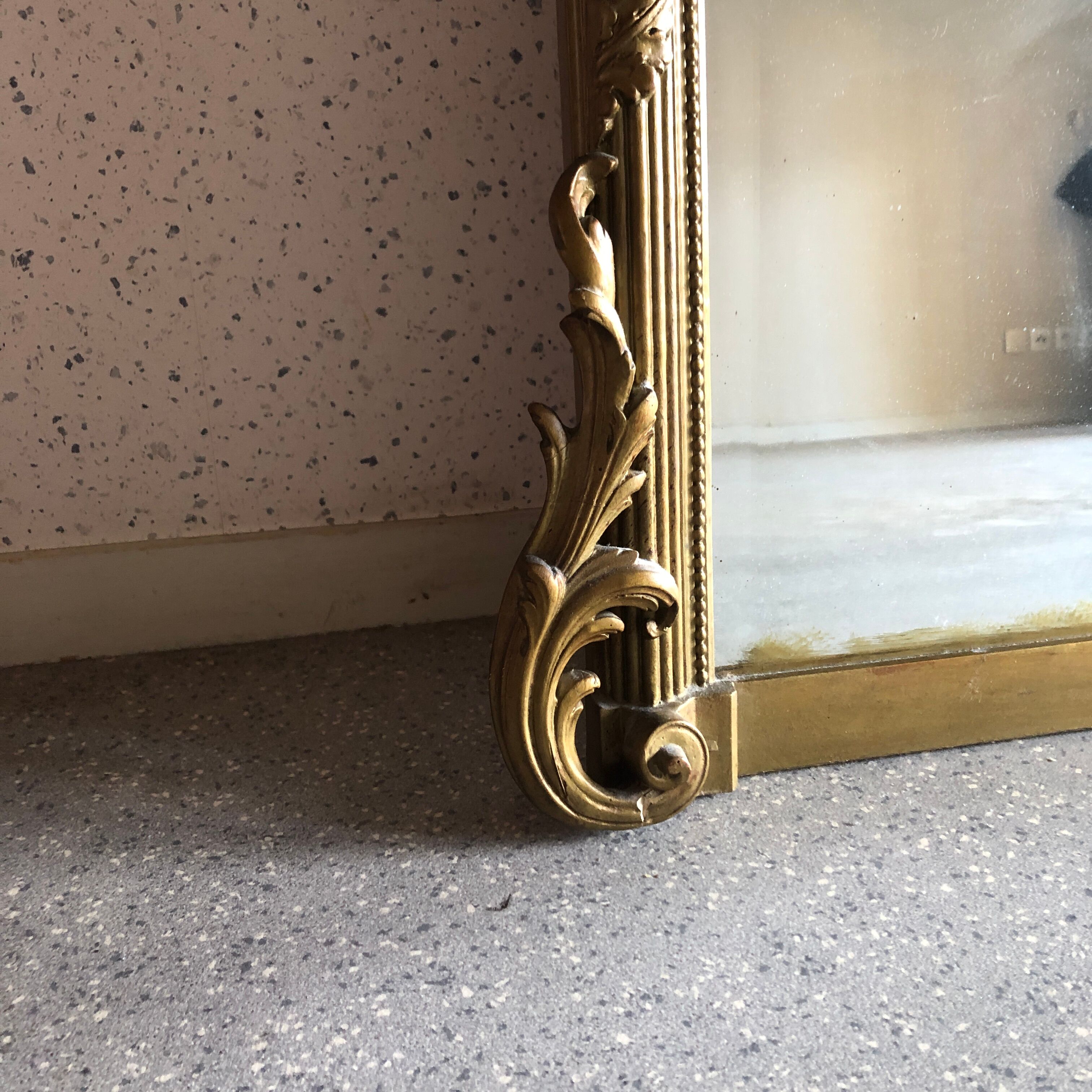 Trumeau mirror