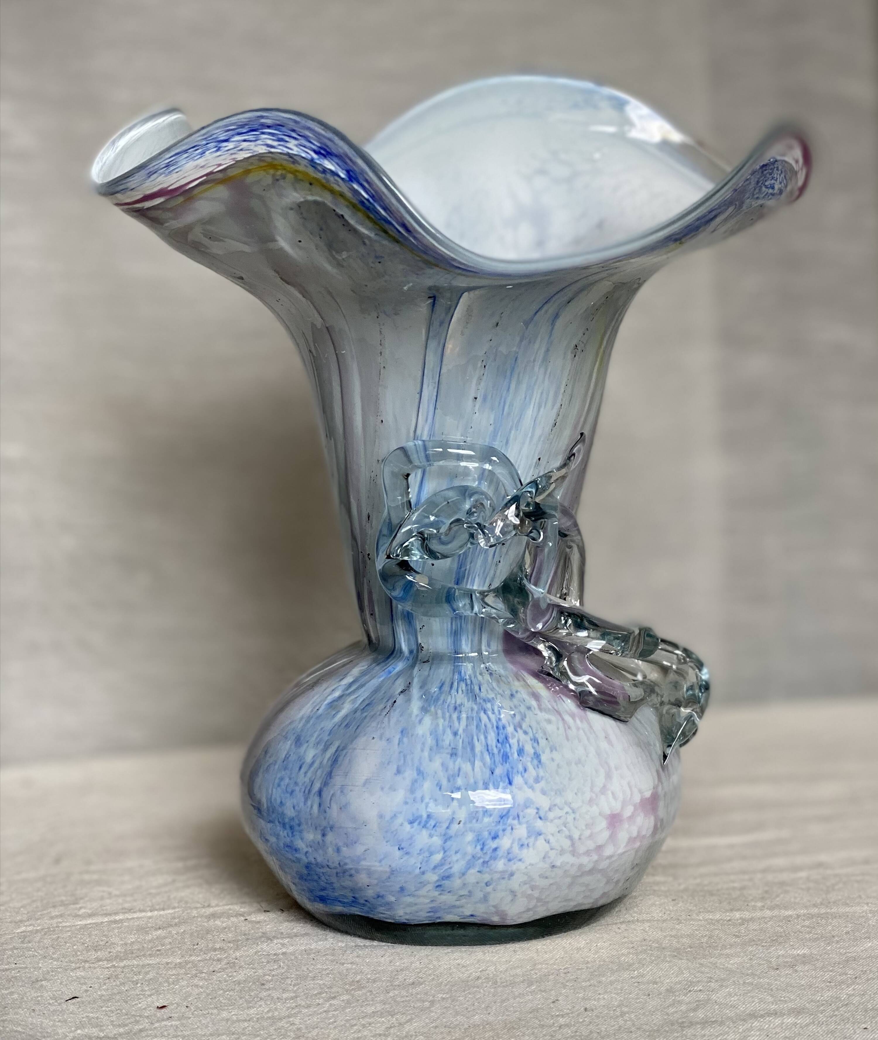 Vintage 1980 glass paste vase