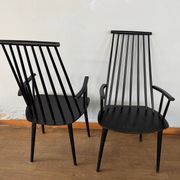 Armchair with armrests and Scandinavian bridge slats