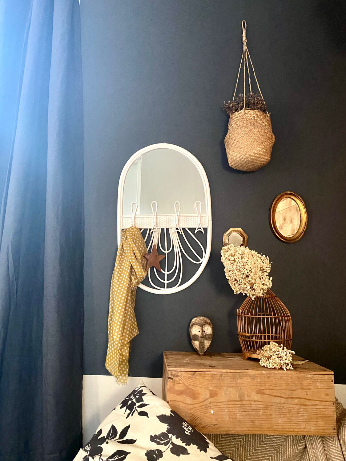 Miroir en rotin blanc