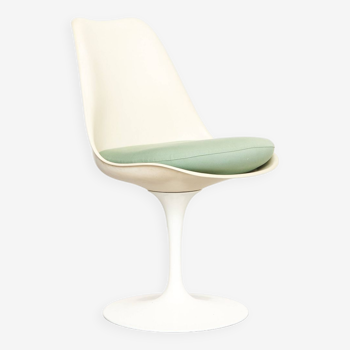 Eero Saarinen Tulip Chair for Knoll International