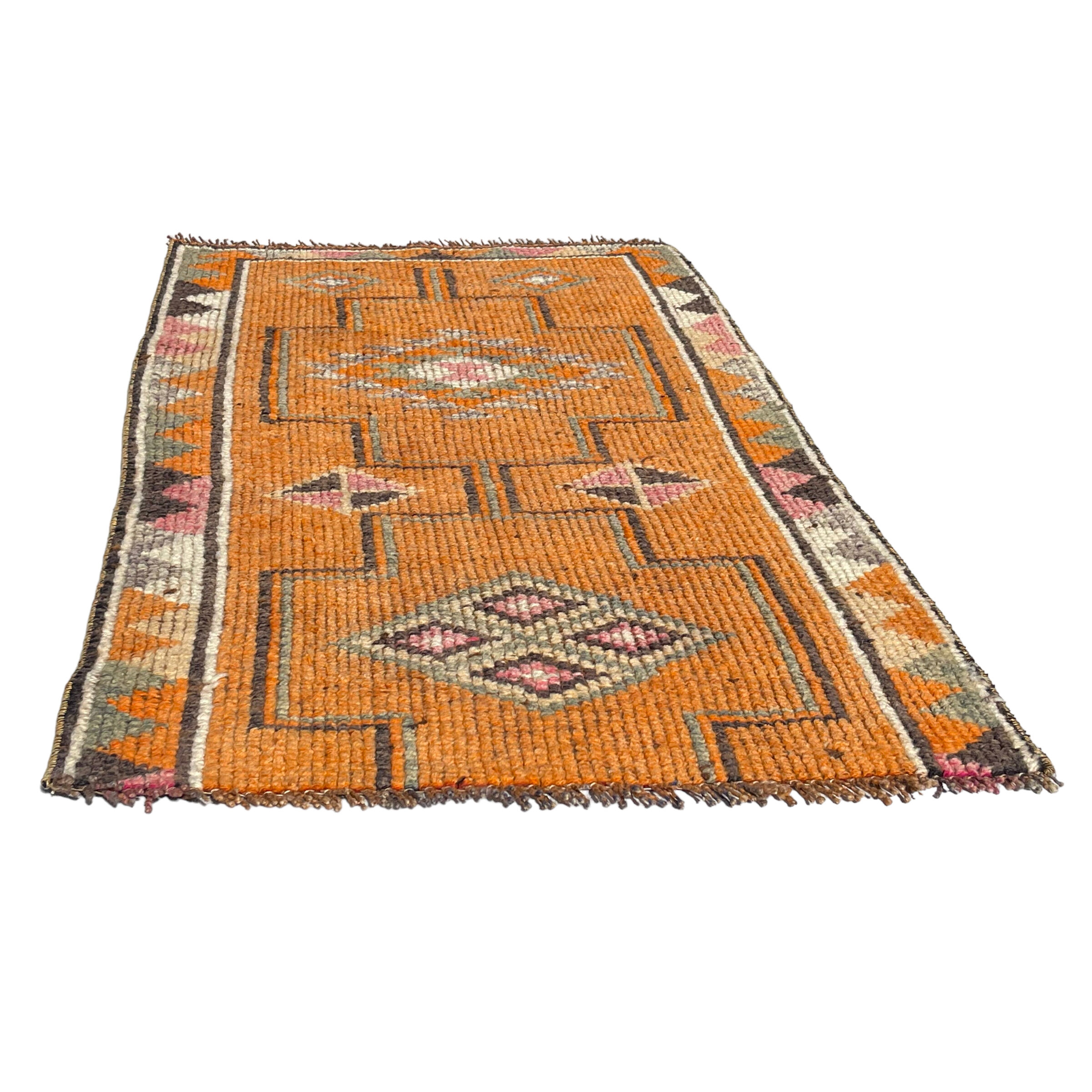 Traditional vintage kurdish herki rug 160 x 87 cm