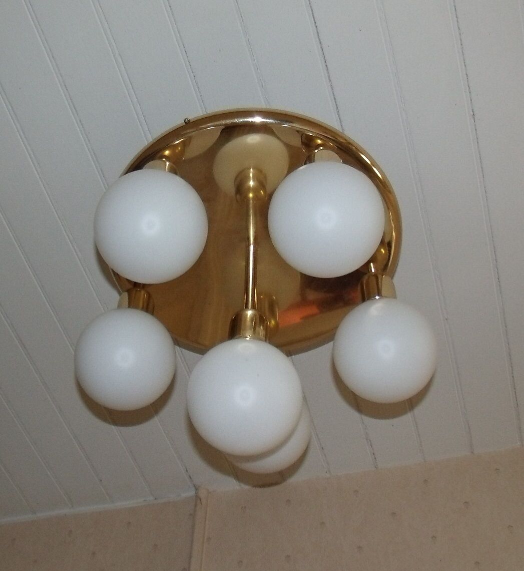Ceiling lamp 6 opaline globes 1980