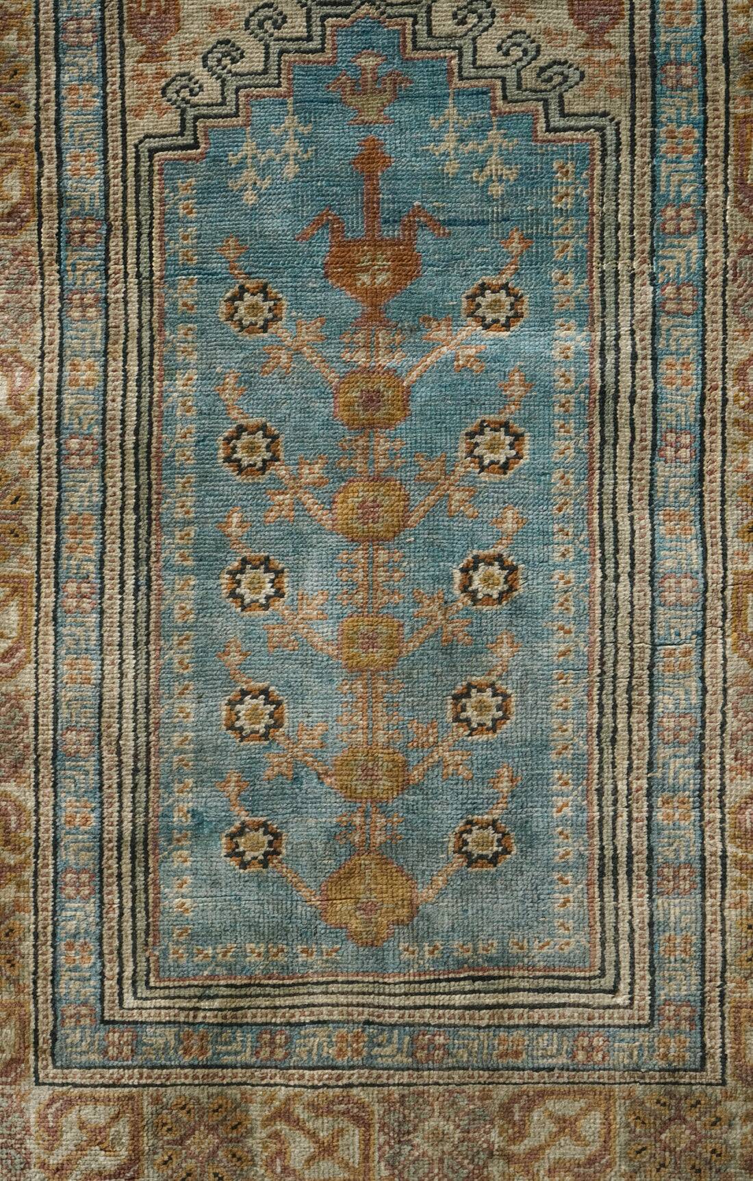 Hand Woven - Attractive Vintage Prayer Rug