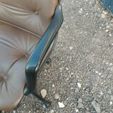 Vintage design office chair