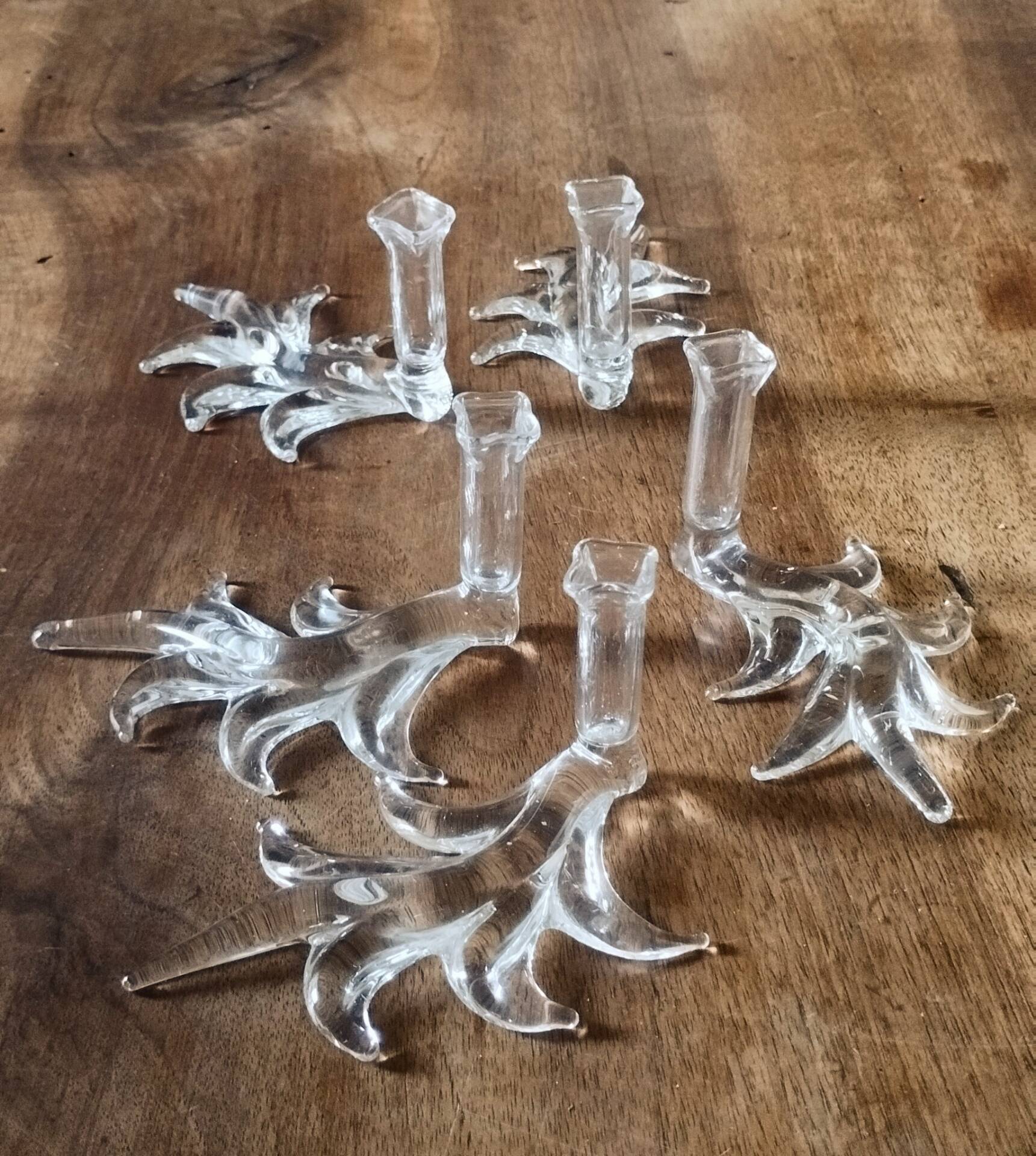5 crystal knife rests with vases
