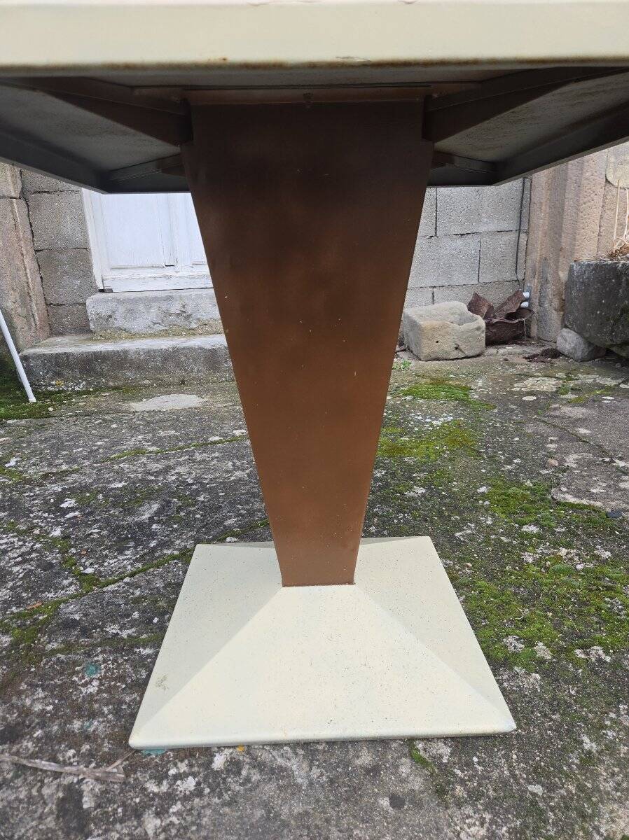 Tolix table in iron / central leg design – 80 x 80 x 80 cm / XXth century